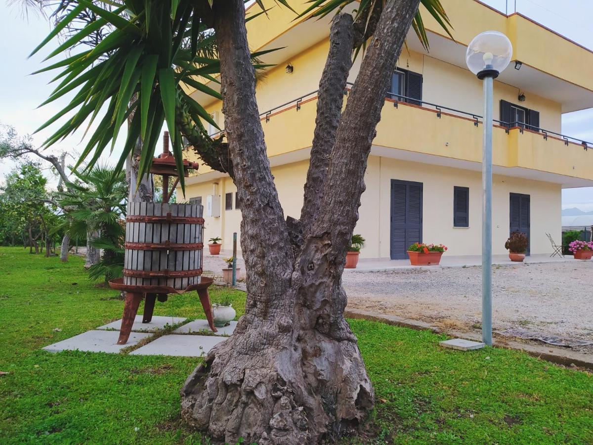 Casa Vacanze Paradise Santa Maria La Carita Екстер'єр фото