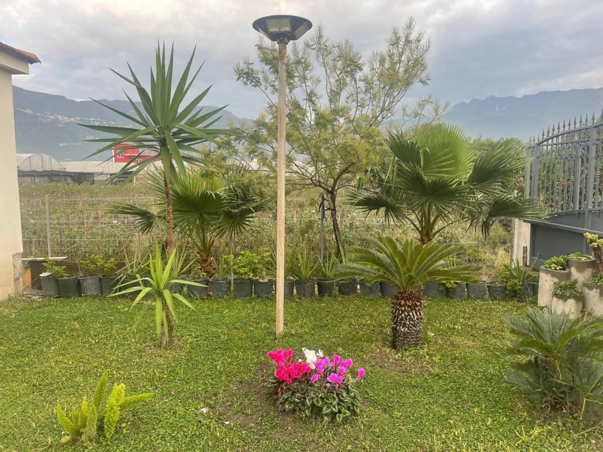 Casa Vacanze Paradise Santa Maria La Carita Екстер'єр фото