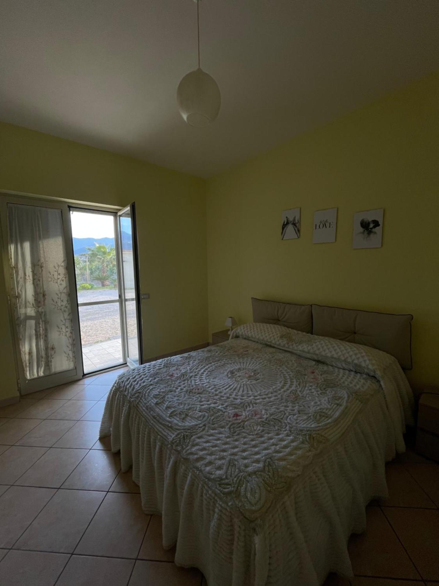 Casa Vacanze Paradise Santa Maria La Carita Екстер'єр фото